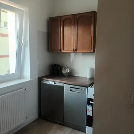 Mieszkanie Do Wynajecia Homestay *