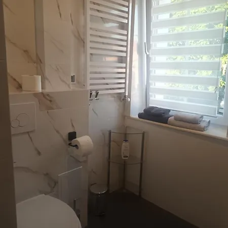 Mieszkanie Do Wynajecia Homestay *